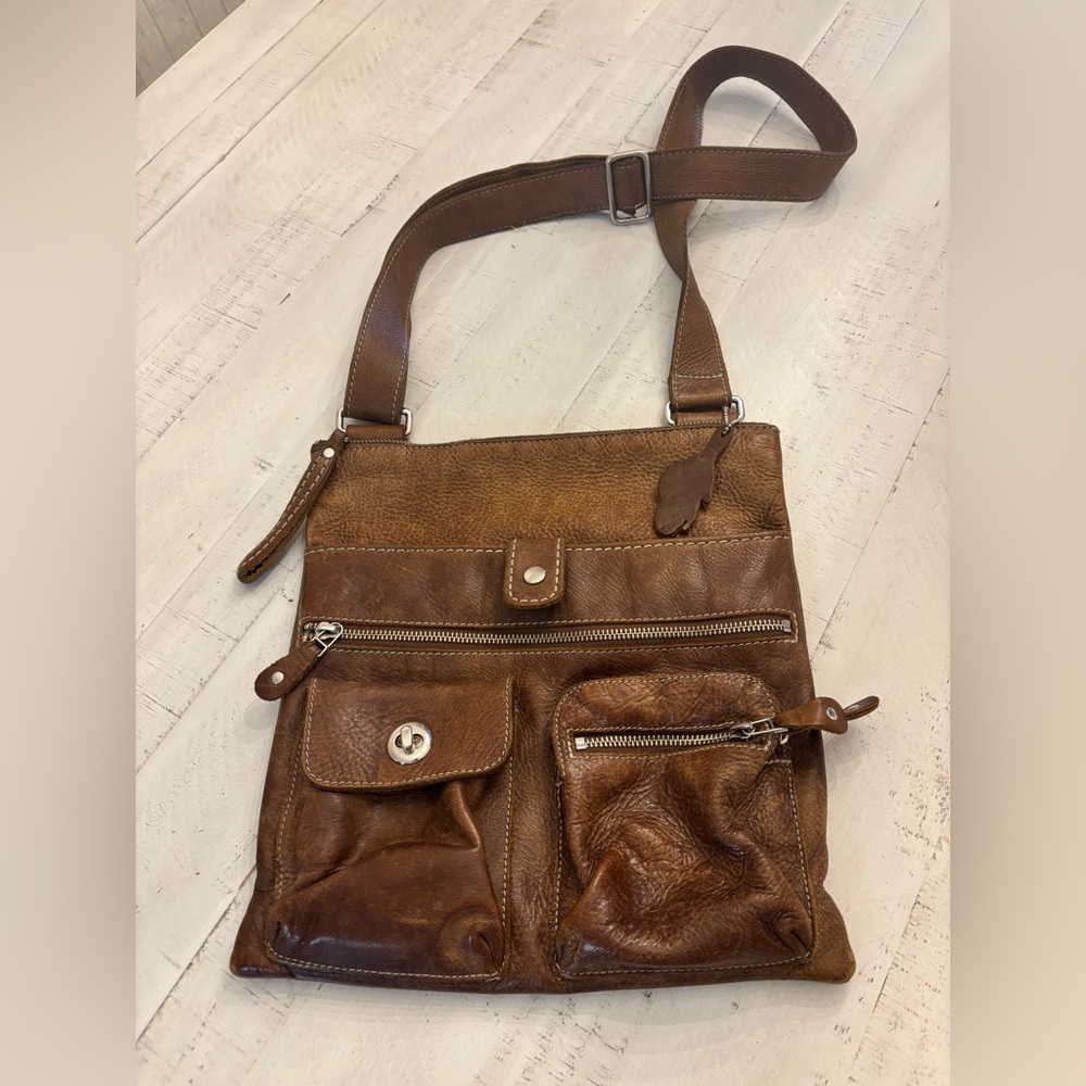 ROOTS Authentic Canadian Venetian  Village Tribe Large Crossbody Bag in EUC